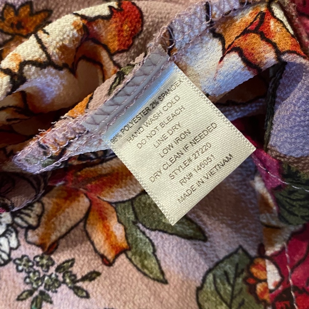 Monteau floral blouse—Junior’s M - Picture 2 of 3